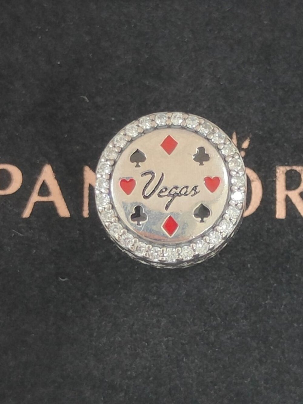Pandora Las Vegas Exclusive Poker Player Charm Card Suits Casino Button Bead 925